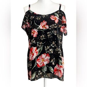 Cabi Cold Shoulder Top Size.